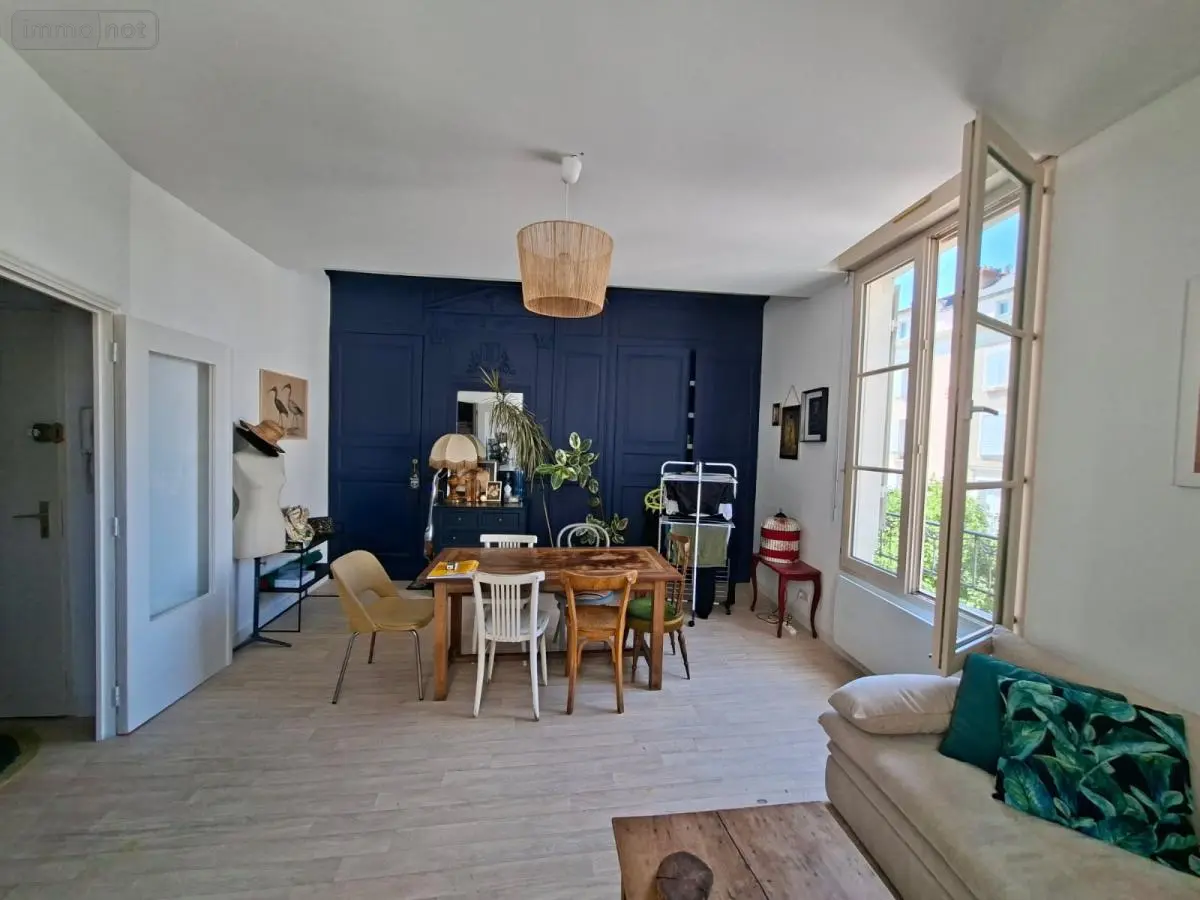 Appartement a vendre Angers 49000 Maine-et-Loire 49 49 m2 3 pièces 147000 euros 49002-1235 001