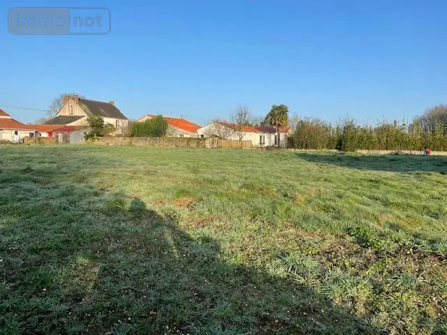 Terrain a batir a vendre La Limouzinière 44310 Loire-Atlantique 44 74000 euros 44039-1792 001