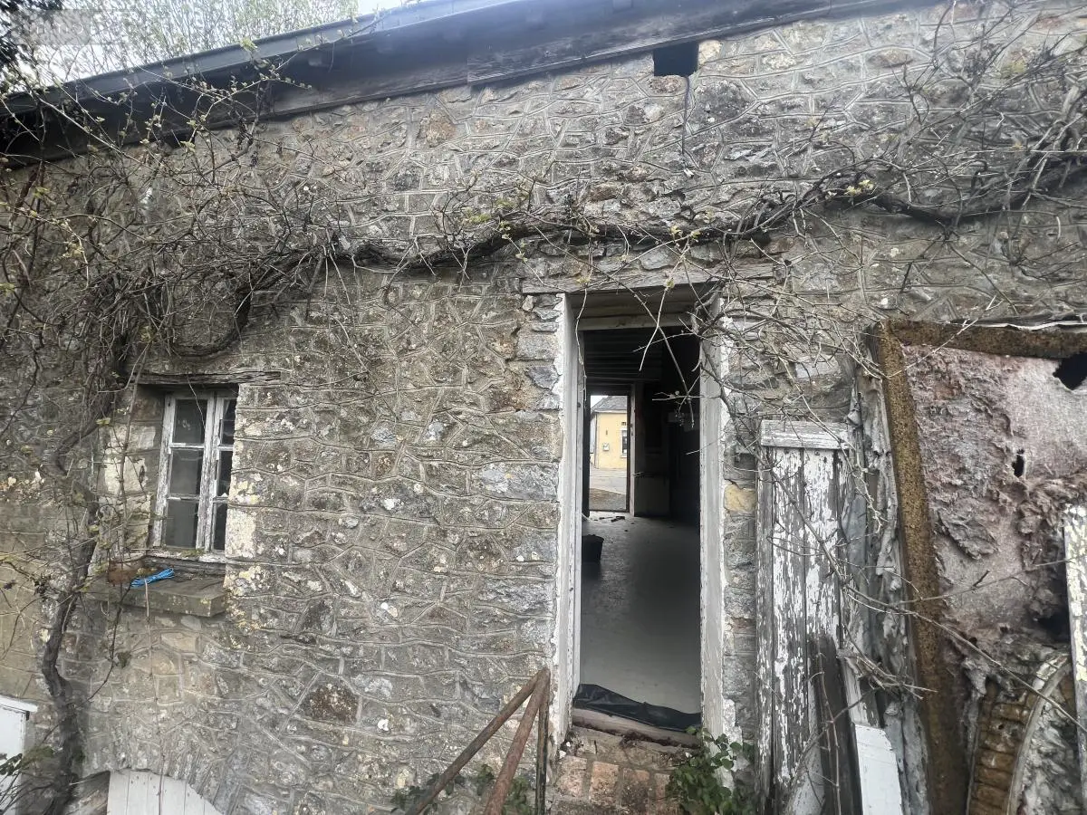 Maison a vendre Cossé-en-Champagne 53340 Mayenne 53 33 m2 1 pièce 17650 euros 53018-1823 001