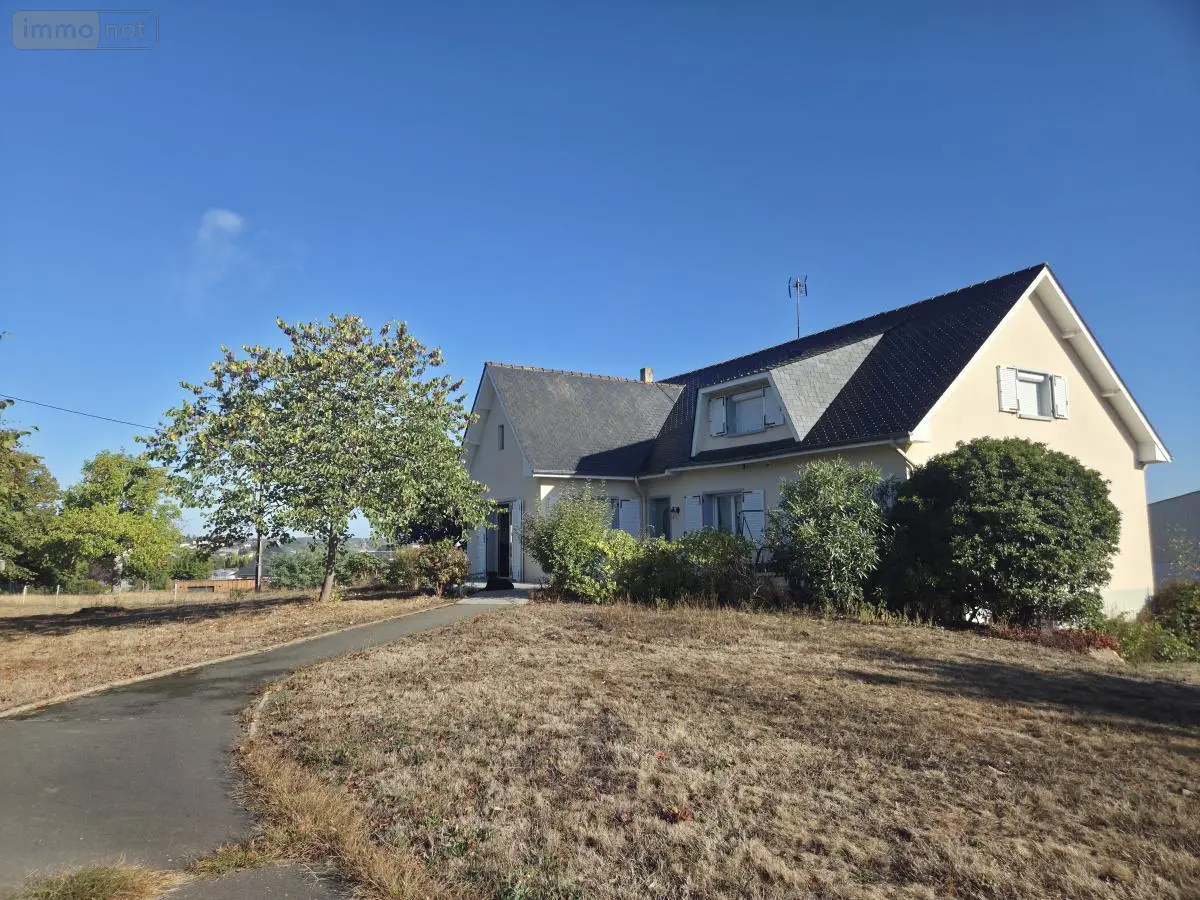 Maison a vendre Château-Gontier-sur-Mayenne 53200 Mayenne 53 143 m2 7 pièces 260500 euros 53073-1789 001
