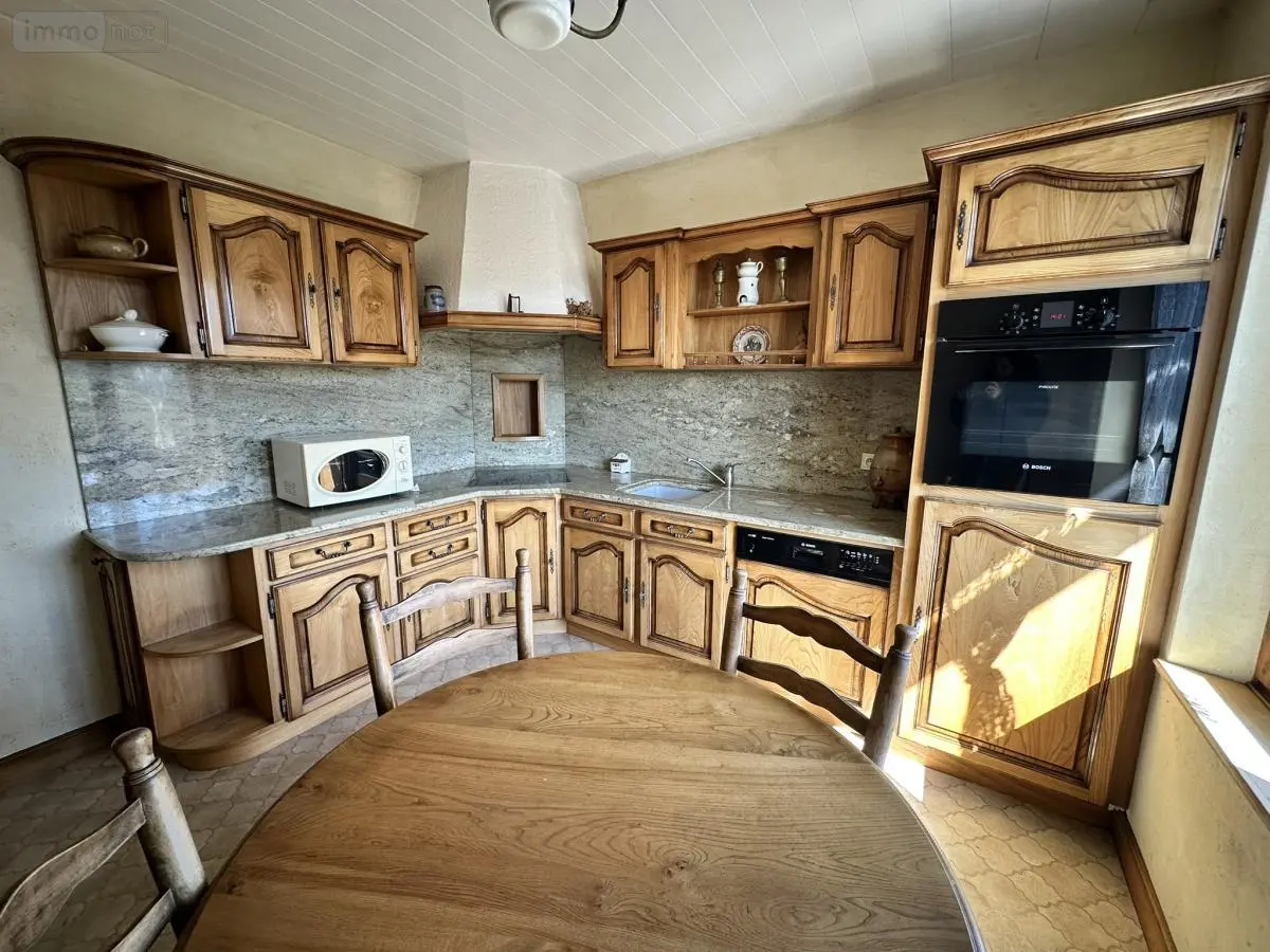 Maison a vendre Saint-Flour 15100 Cantal 15 108 m2 127200 euros 15046-74 001