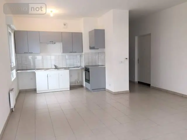 Location appartement Le Grand-Quevilly 76120 Seine-Maritime 76 60 m2 3 pièces 695 euros 76026-LOI 001