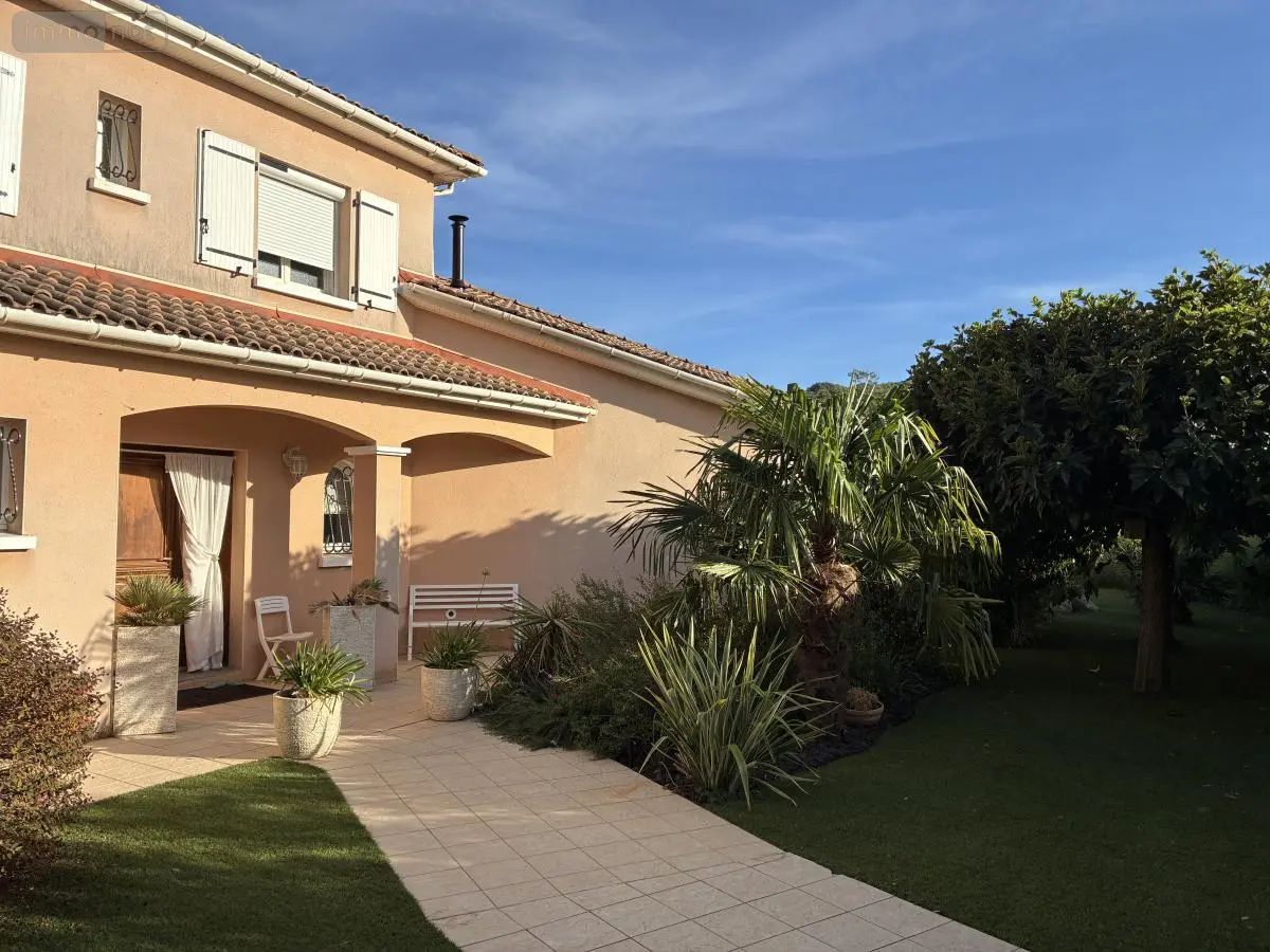 Maison a vendre Saint-Affrique 12400 Aveyron 12 179 m2 7 pièces 495000 euros 12051-41 001