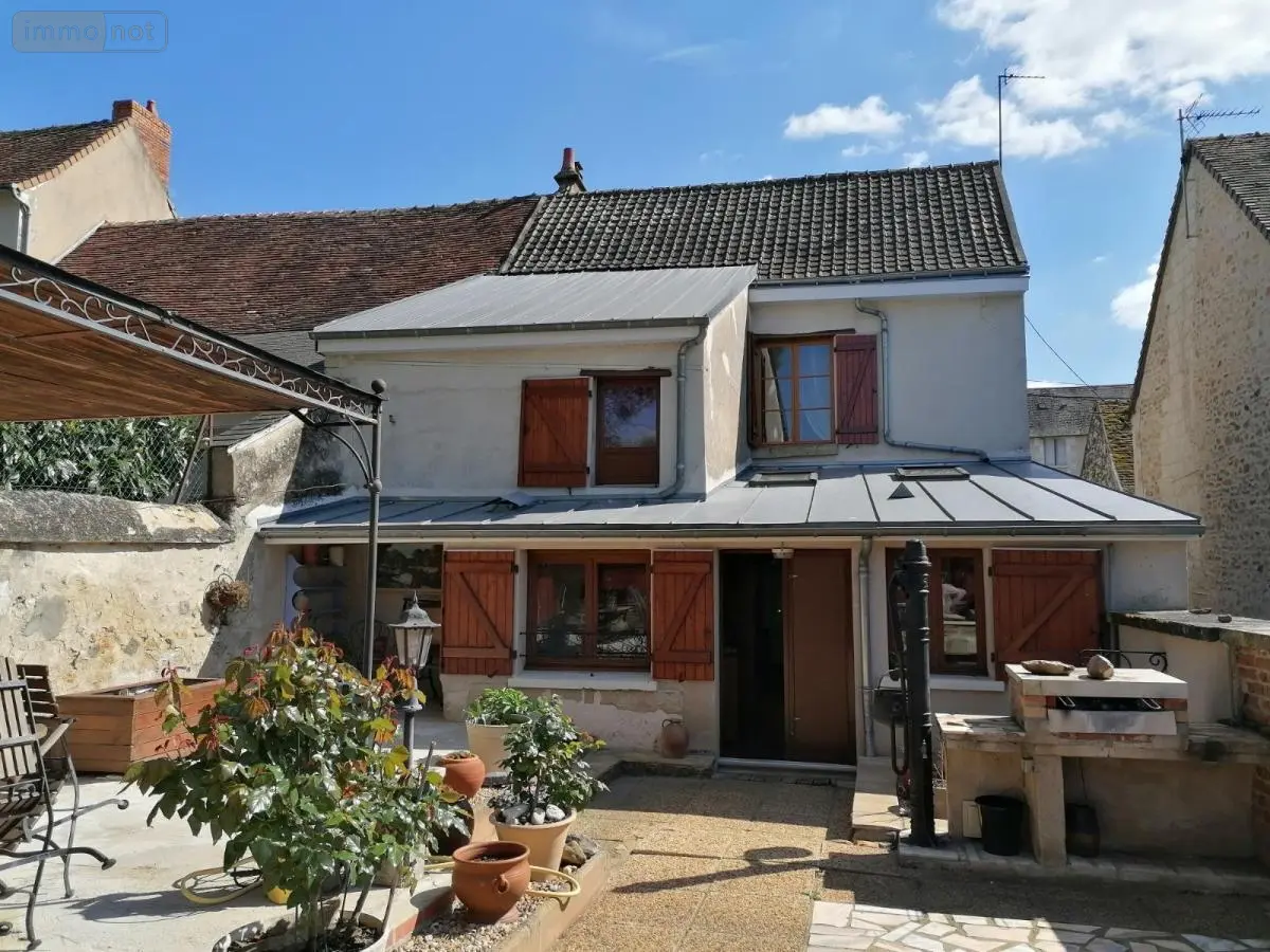 Maison a vendre Descartes 37160 Indre-et-Loire 37 120 m2 7 pièces 157500 euros 37082-277 001