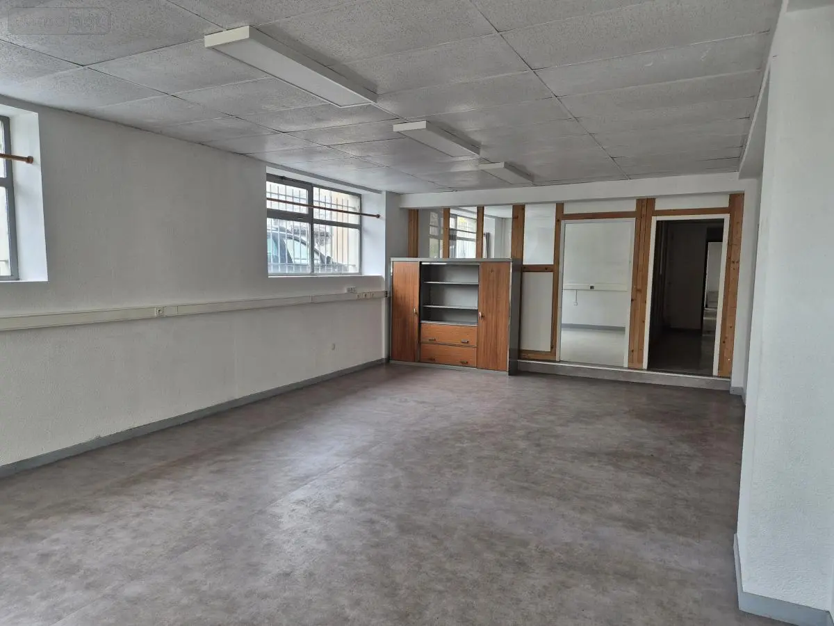 Fonds et murs commerciaux a vendre Marnay 70150 Haute-Saône 70 111 m2 99360 euros 25012-974 001