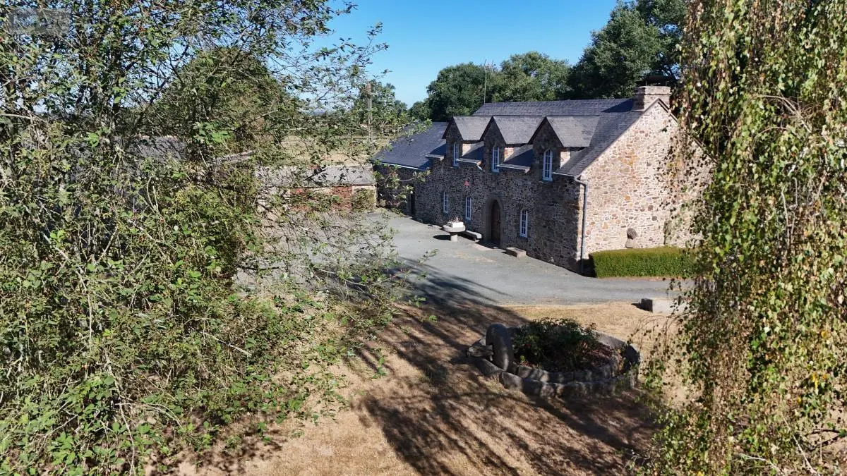 Maison a vendre Le Bignon-du-Maine 53170 Mayenne 53 167 m2 6 pièces 332300 euros 53018-1822 001