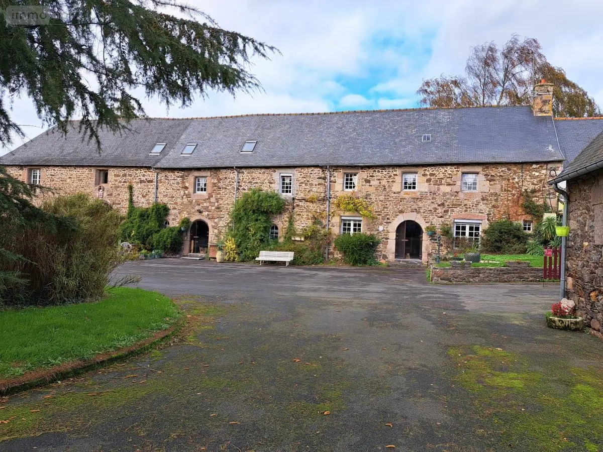 Maison a vendre La Roche-Jaudy 22450 Côtes-d'Armor 22 413 m2 15 pièces 726600 euros 22102-1934 001