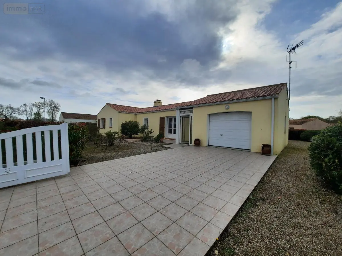 Maison a vendre Challans 85300 Vendée 85 133 m2 5 pièces 377000 euros 85091-5168 001