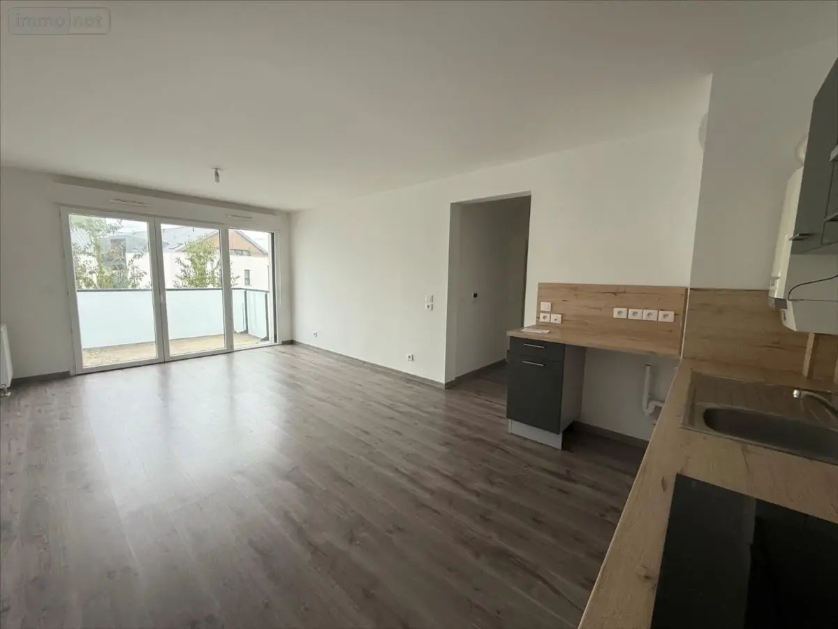 Location appartement Mont-Saint-Aignan 76130 Seine-Maritime 76 58 m2 3 pièces 800 euros 76028- COHE 001