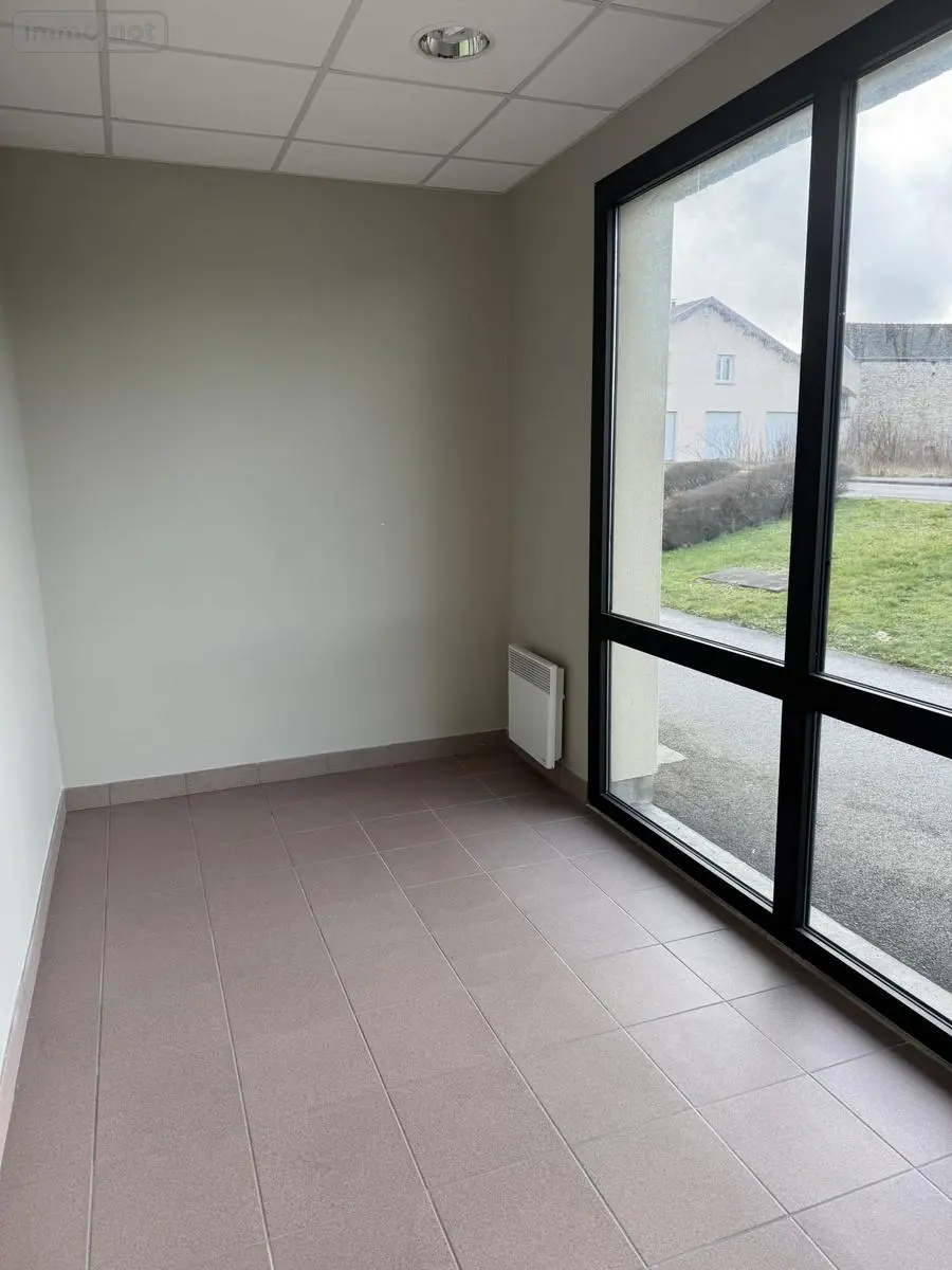 Location fonds et murs commerciaux Amancey 25330 Doubs 25 8 m2 1 pièce 100 euros LP117-25014 001