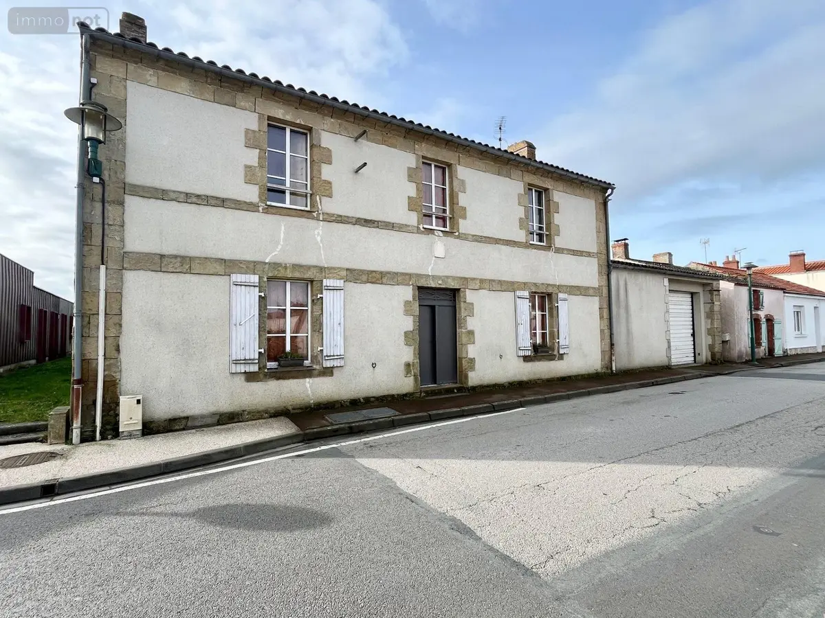 Maison a vendre Bois-de-Céné 85710 Vendée 85 172 m2 6 pièces 308910 euros 998/M/2345-85092 001
