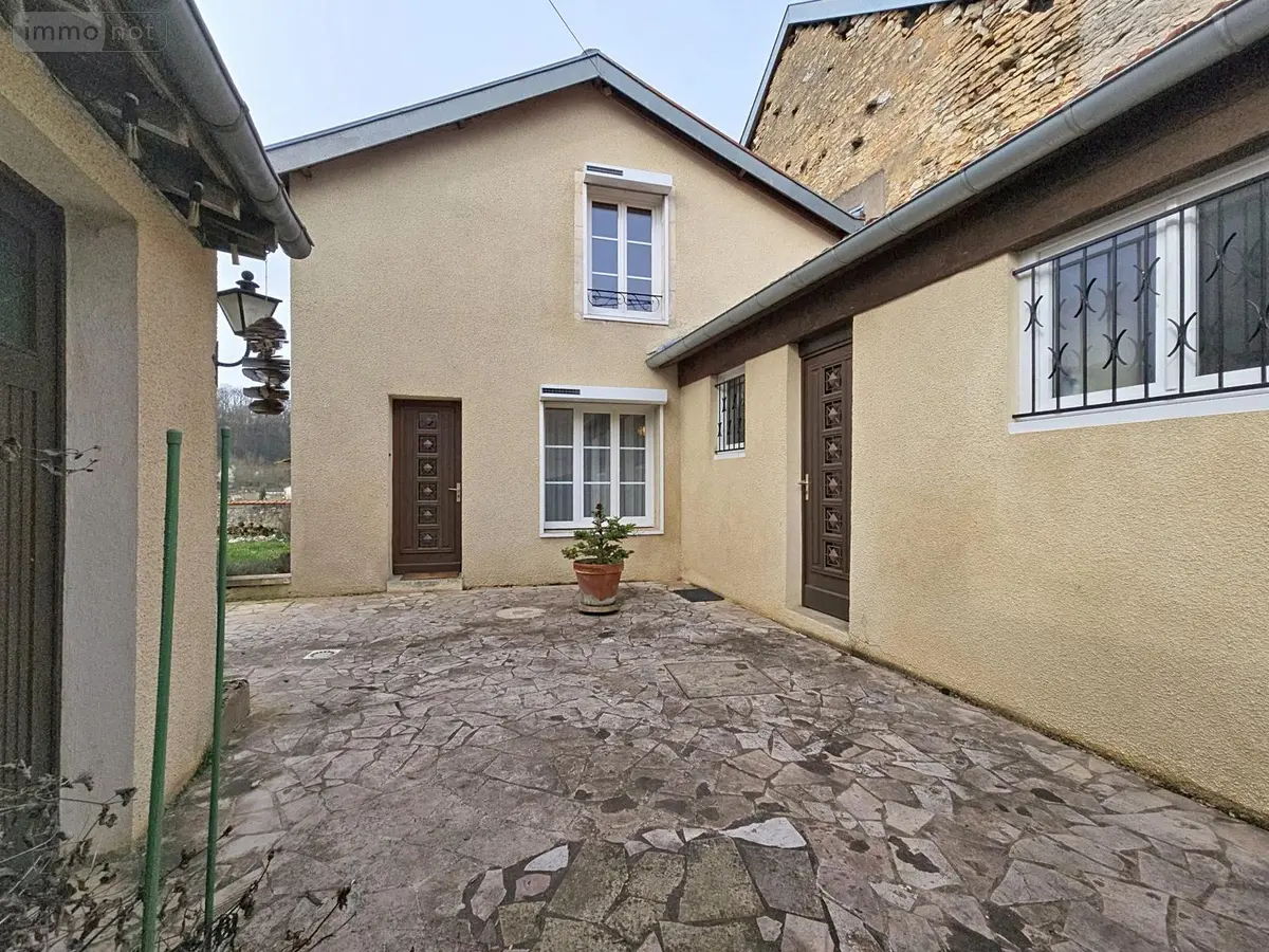 Maison a vendre Chaumont 52000 Haute-Marne 52 101 m2 5 pièces 135000 euros VM1169-52001 001
