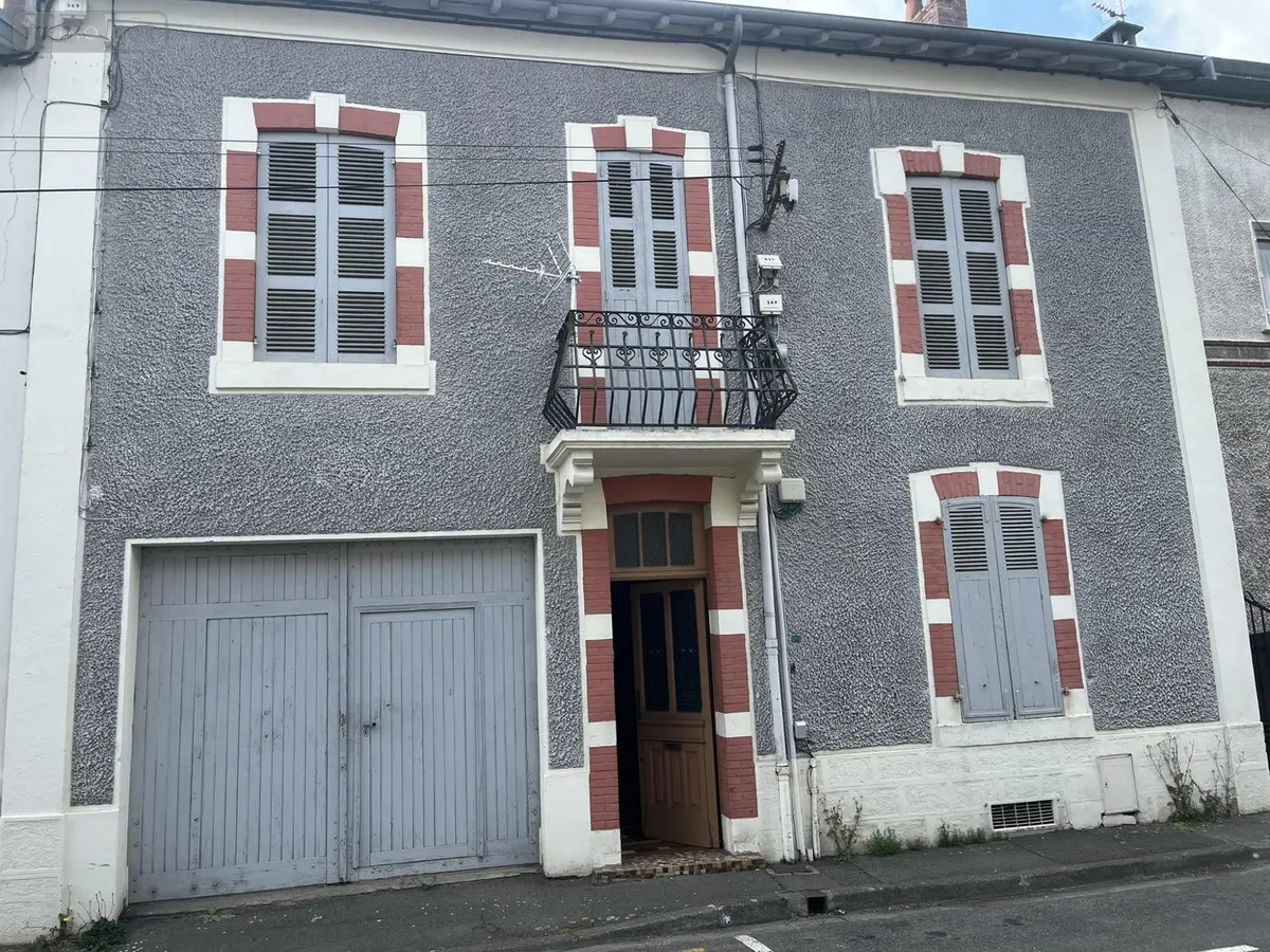 Maison a vendre Tarbes 65000 Hautes-Pyrénées 65 143 m2 9 pièces 162750 euros VM1528-65003 001
