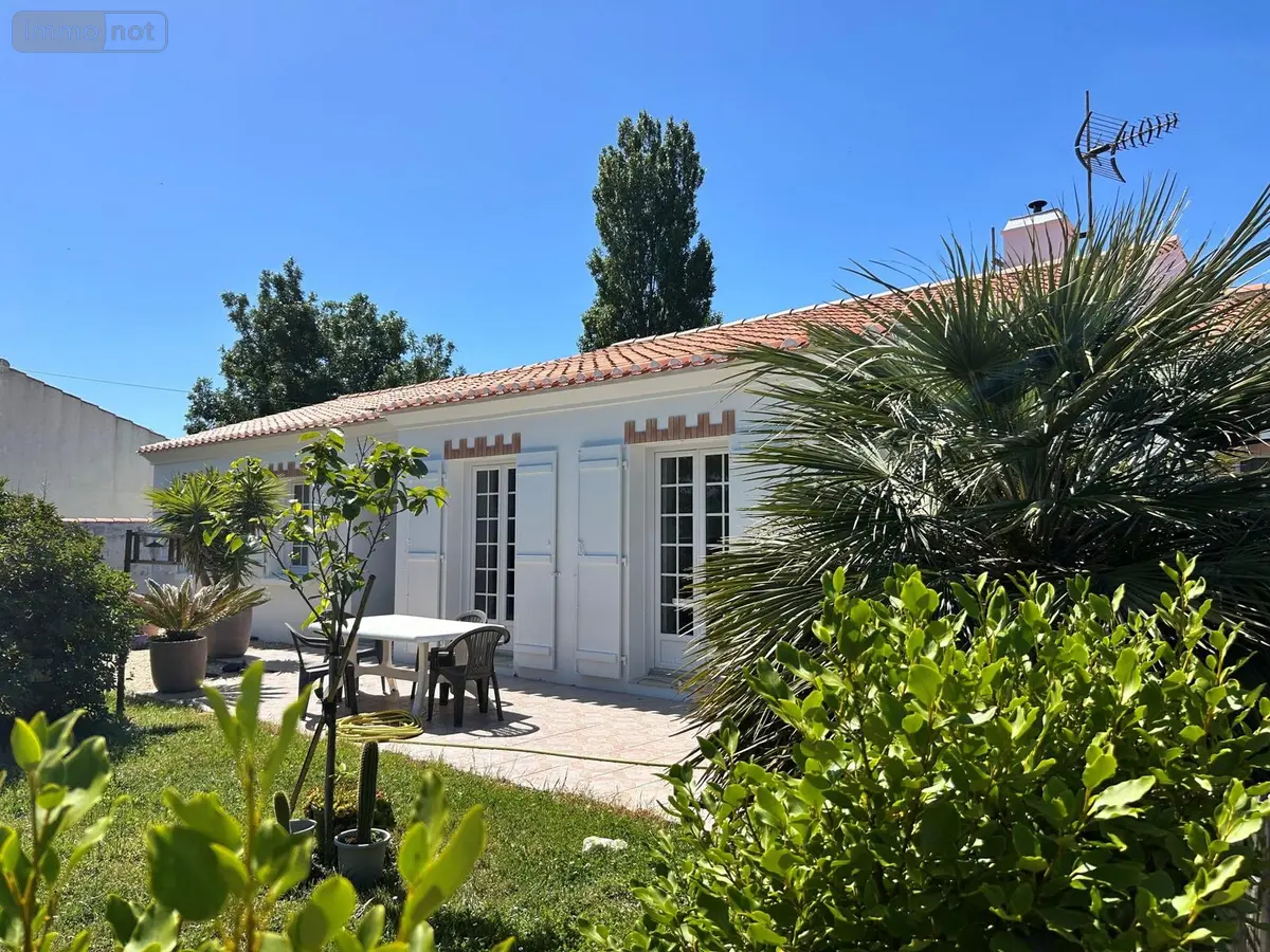 Maison a vendre Beauvoir-sur-Mer 85230 Vendée 85 100 m2 6 pièces 260500 euros 092/M/2575-85092 001