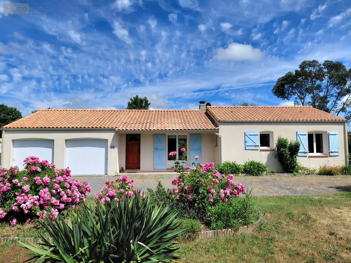 Maison a vendre Saint-Hilaire-de-Riez 85270 Vendée 85 92 m2 4 pièces 281100 euros VM5565-85092 001