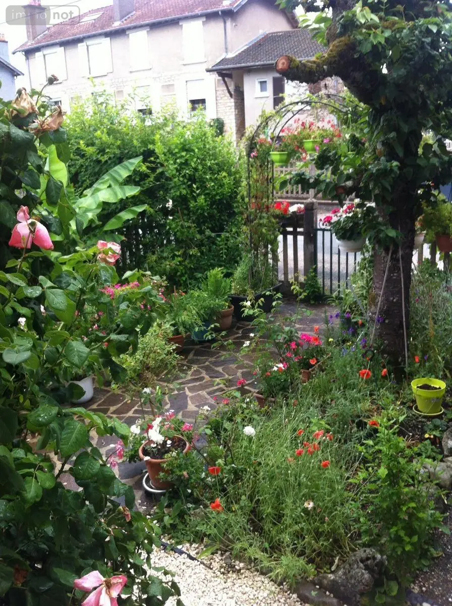 Viager maison Ornans 25290 Doubs 25 52 m2 4 pièces 88900 euros GM2395-25014 001