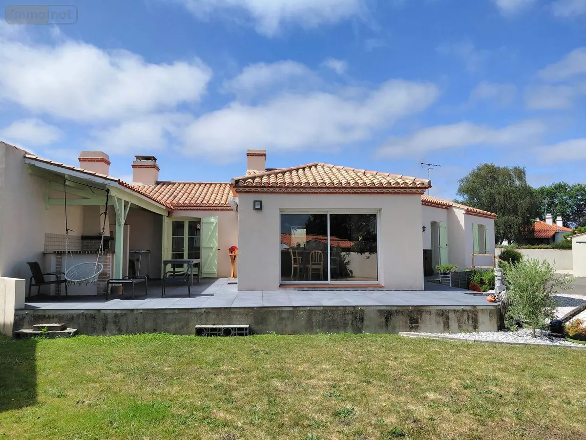 Maison a vendre Challans 85300 Vendée 85 135 m2 6 pièces 444900 euros VM5899-85092 001