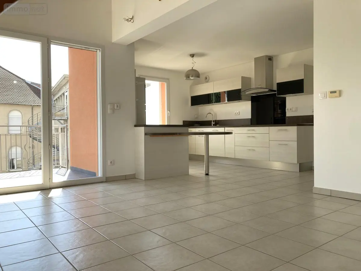 Appartement a vendre Ambérieu-en-Bugey 01500 Ain 01 102 m2 4 pièces 295000 euros VA2948-01032 001