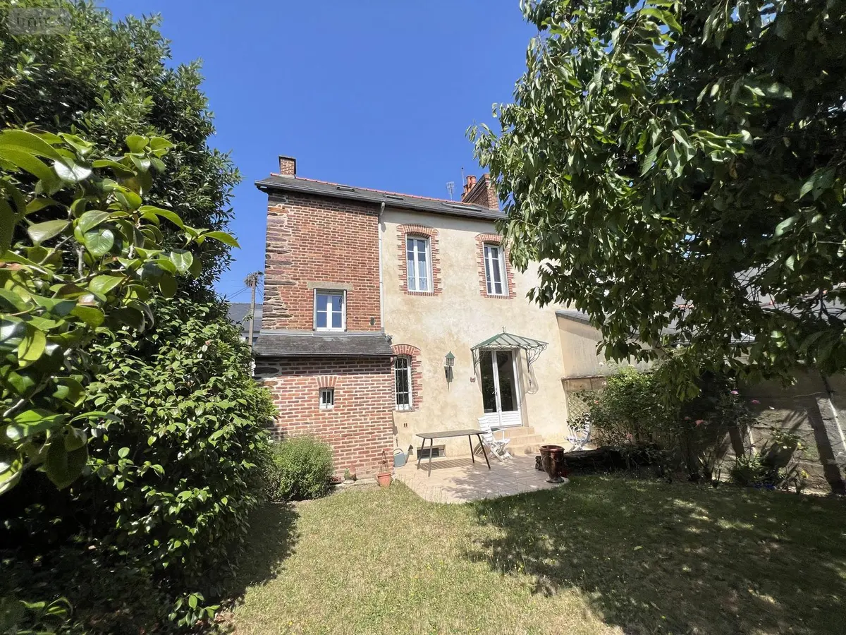 Maison a vendre Rennes 35000 Ille-et-Vilaine 35 134 m2 7 pièces 809280 euros VM2516-35018 001