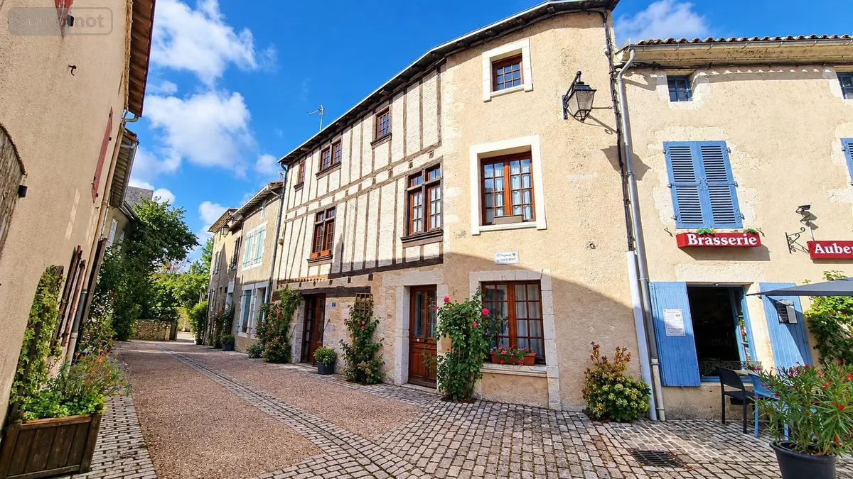Maison a vendre Saint-Loup-Lamairé 79600 Deux-Sèvres 79 225 m2 5 pièces 159000 euros 79025-310-79025 001