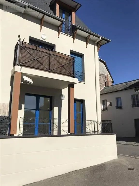 Location appartement Châteaugiron 35410 Ille-et-Vilaine 35 50 m2 3 pièces 680 euros LA2259-35018 001