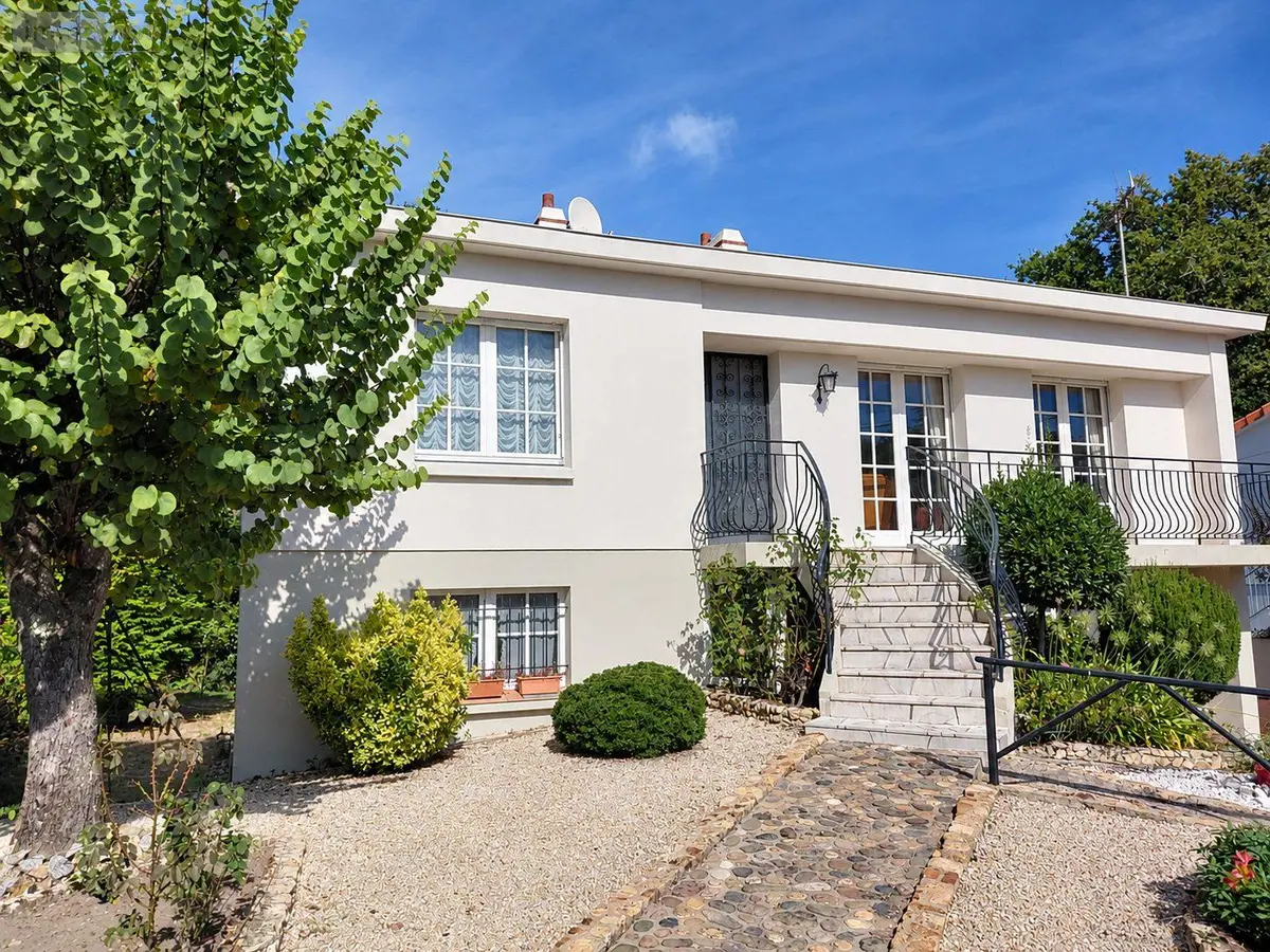 Maison a vendre Challans 85300 Vendée 85 167 m2 5 pièces 249100 euros VM5542-85092 001