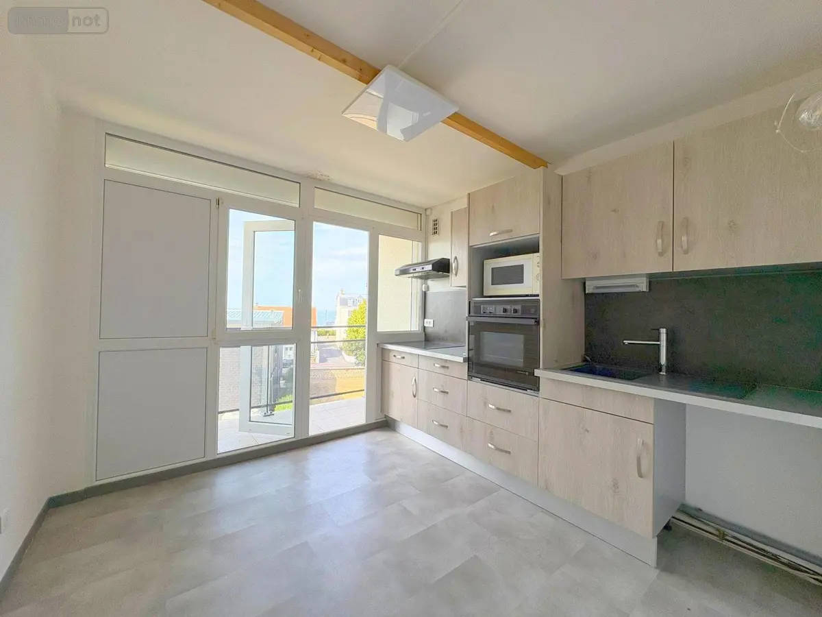 Appartement a vendre Donville-les-Bains 50350 Manche 50 54 m2 4 pièces 199860 euros VA3188-50026 001