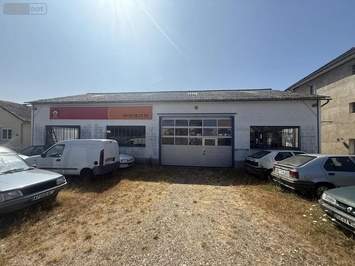 Fonds et murs commerciaux a vendre Broût-Vernet 03110 Allier 03 345 m2 96480 euros 2026/1045-03020 001