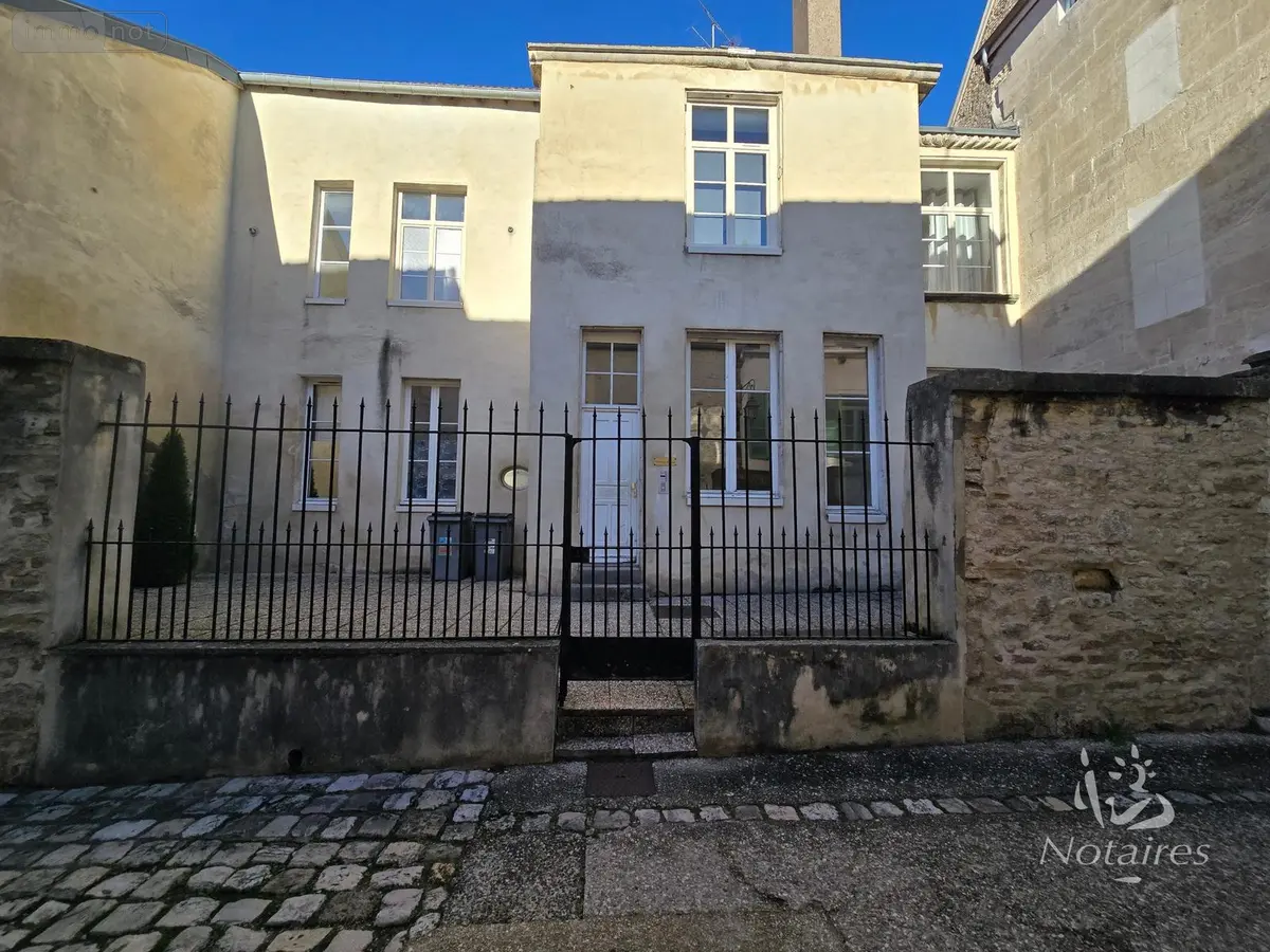 Appartement a vendre Chaumont 52000 Haute-Marne 52 155 m2 5 pièces 133750 euros VA2083-52001 001