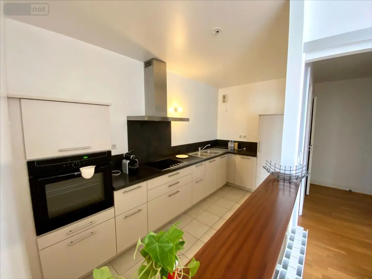 Location appartement Reims 51100 Marne 51 54 m2 2 pièces 730 euros LOCAP019DEF 001