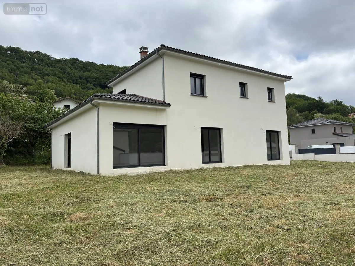 Maison a vendre Saint-Affrique 12400 Aveyron 12 164 m2 6 pièces 335000 euros 12051-29 001