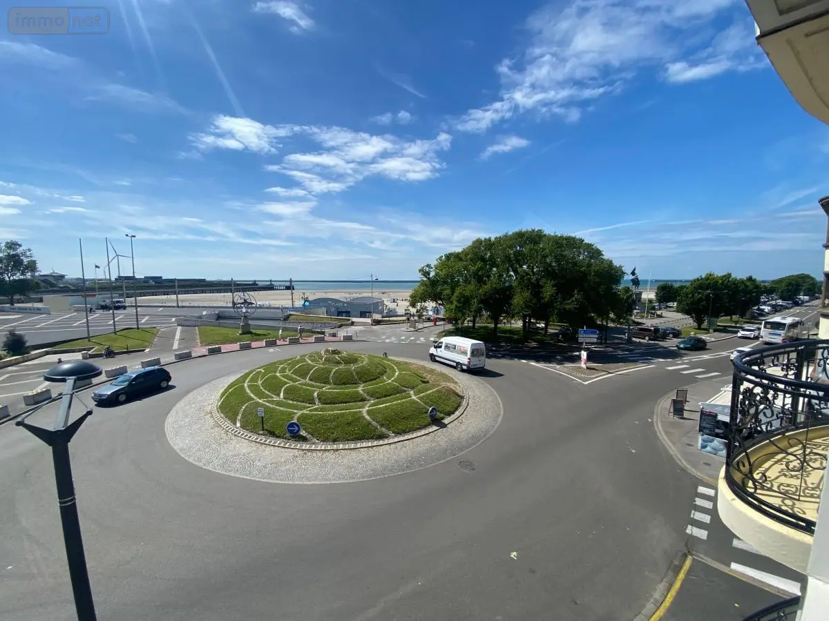 Location appartement Boulogne-sur-Mer 62200 Pas-de-Calais 62 44 m2 2 pièces 685 euros 62055-L206 001