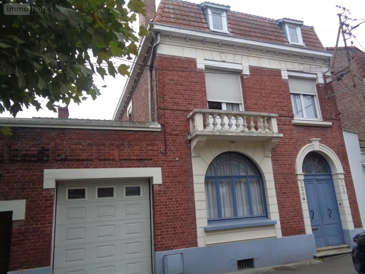 Maison a vendre Béthune 62400 Pas-de-Calais 62 153 m2 7 pièces 249600 euros 62023-3988 001