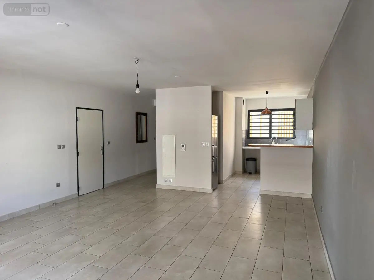 Appartement a vendre Saint-Pierre 97250 Martinique 972 75 m2 4 pièces 315000 euros 97410-735 001