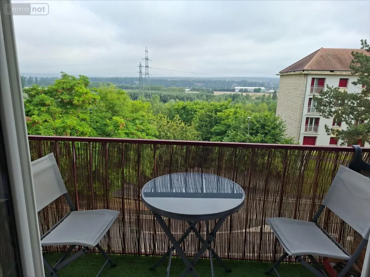 Location appartement Moulineaux 76530 Seine-Maritime 76 66 m2 3 pièces 690 euros 76026-AUV 001