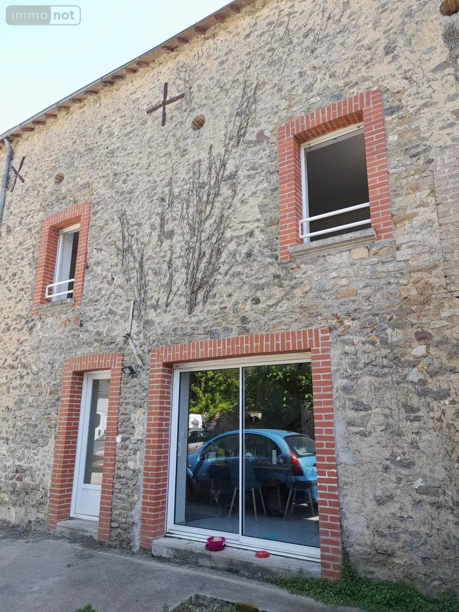 Immeuble de rapport a vendre Assé-le-Bérenger 53600 Mayenne 53 212 m2 171900 euros 53018-1793 001