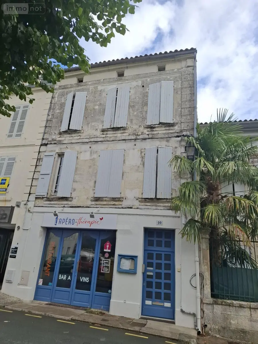 Appartement a vendre Saintes 17100 Charente-Maritime 17 96 m2 4 pièces 178364 euros 17111-753 001
