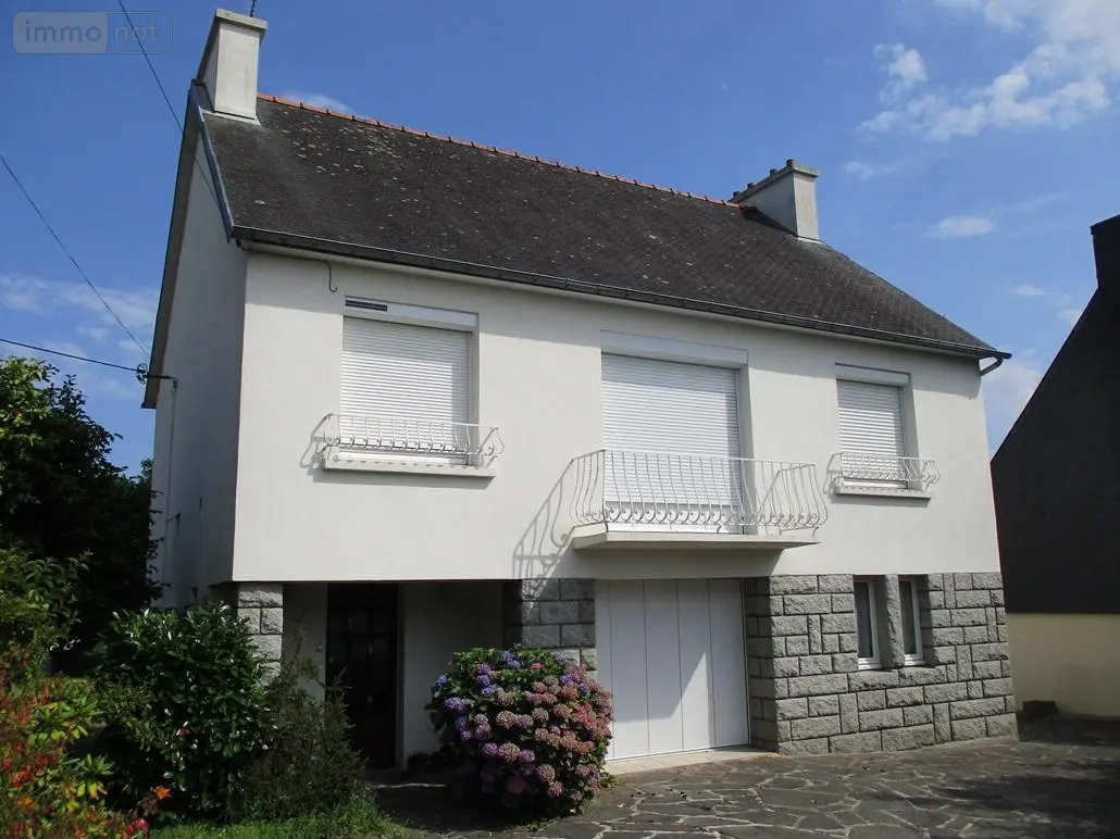 Maison a vendre Carhaix-Plouguer 29270 Finistère 29 100 m2 4 pièces 137150 euros 29064-2849 001