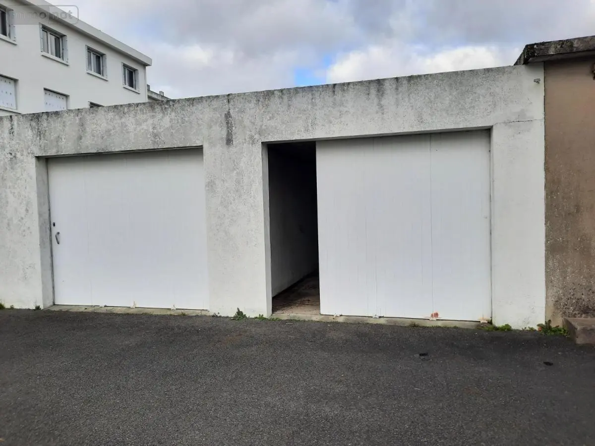 Garage et parking a vendre Saint-Jean-de-Monts 85160 Vendée 85 16 m2 32800 euros 85091-5124 001