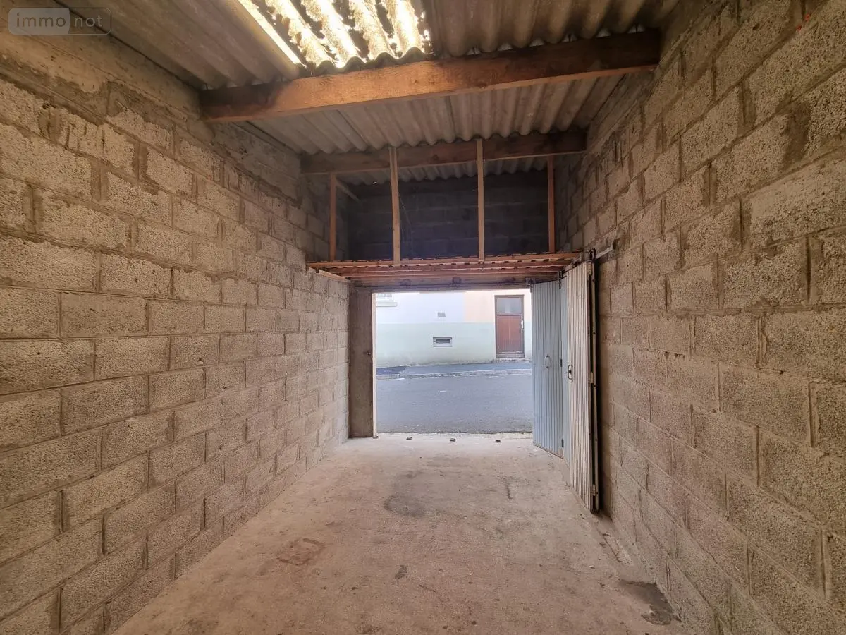 Garage et parking a vendre Quimper 29000 Finistère 29 14 m2 17820 euros 29127-1218 001