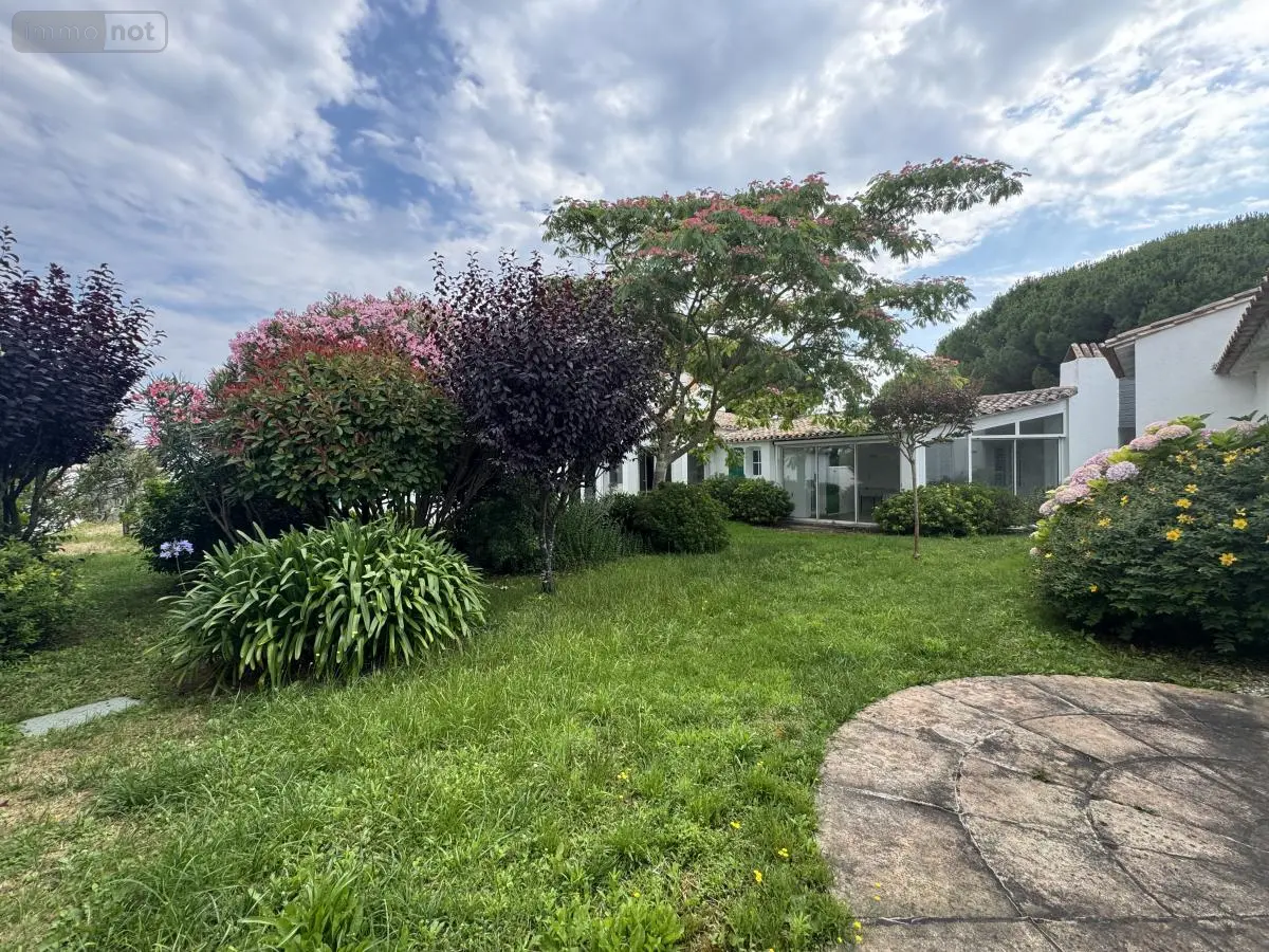 Maison a vendre Le Bois-Plage-en-Ré 17580 Charente-Maritime 17 192 m2 8 pièces 1764600 euros 17018-1159 001
