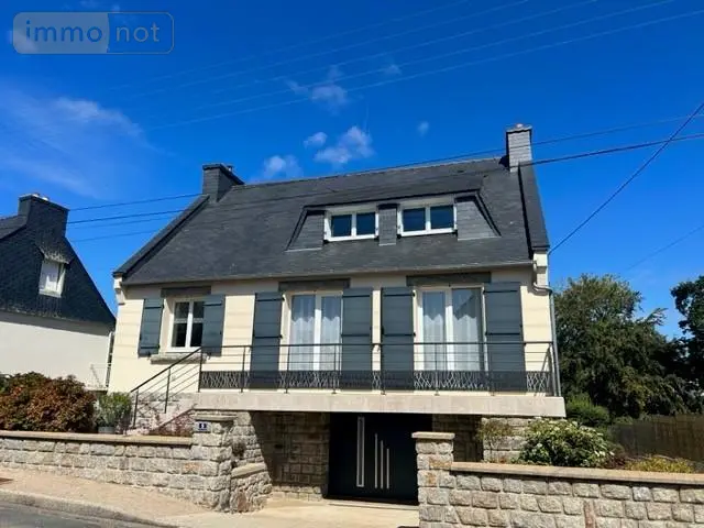 Maison a vendre Huelgoat 29690 Finistère 29 122 m2 261450 euros 29064-2875 001