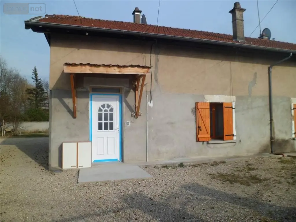 Location appartement Mézériat 01660 Ain 01 37 m2 2 pièces 550 euros 01065-L429 001