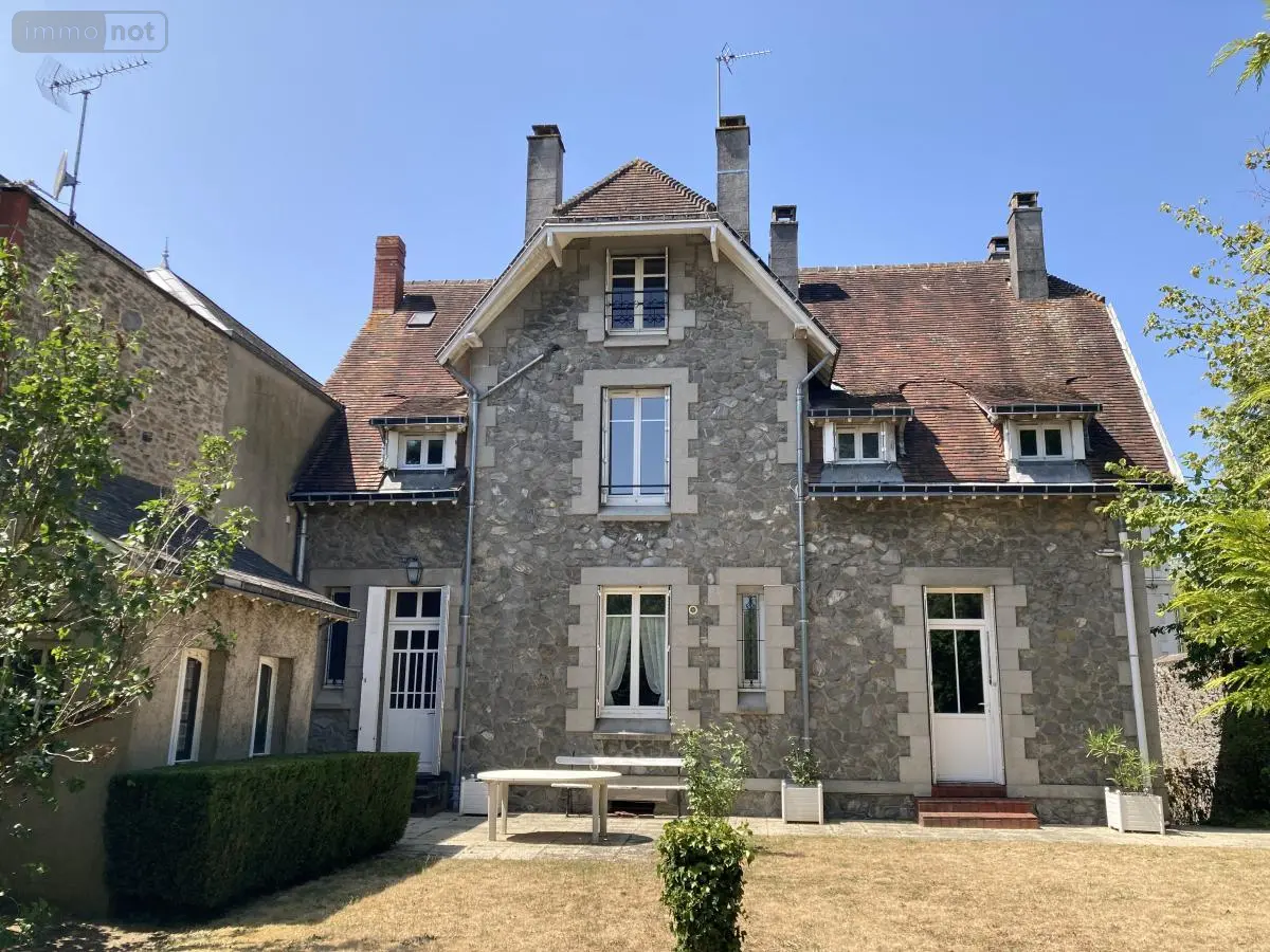 Maison a vendre Laval 53000 Mayenne 53 195 m2 9 pièces 482080 euros 53007-2202 001