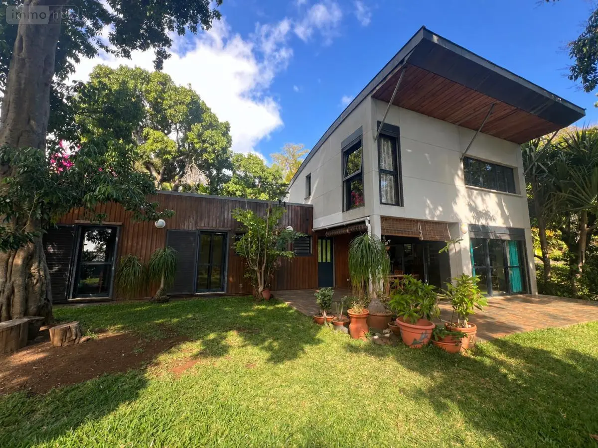 Maison a vendre Saint-Pierre 97410 La Réunion 974 120 m2 4 pièces 475000 euros 97411-382 001