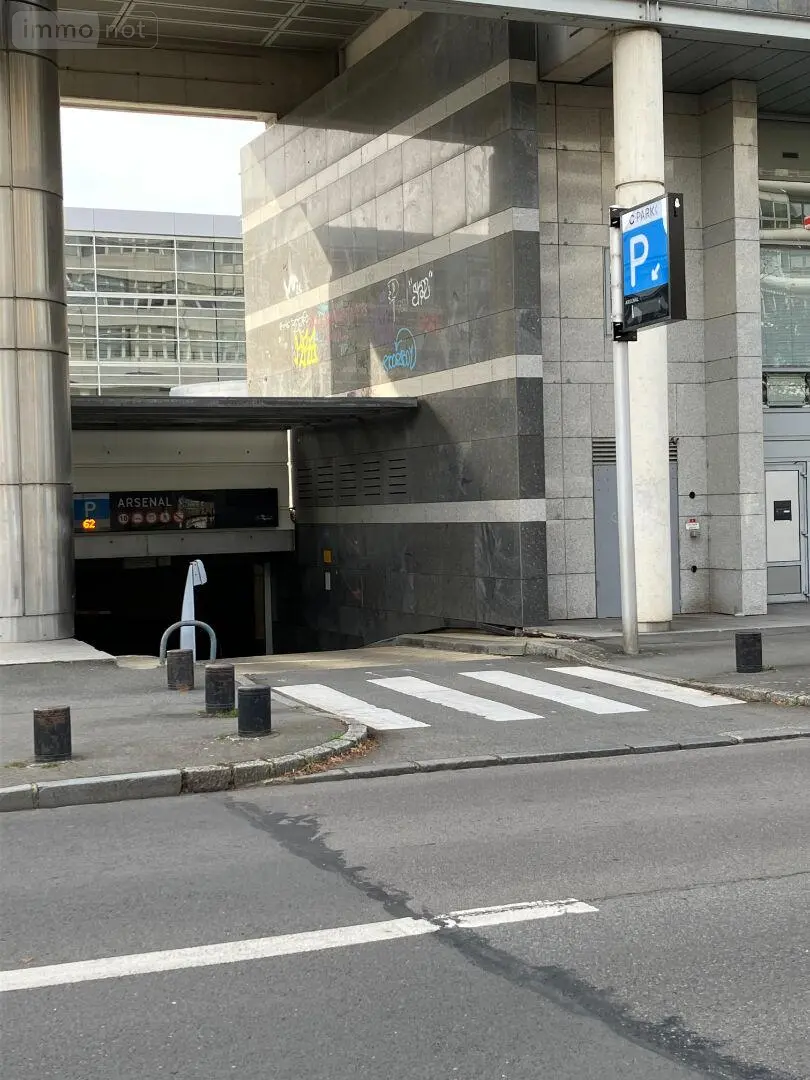 Location garage et parking Rennes 35000 Ille-et-Vilaine 35 60 euros 365 001