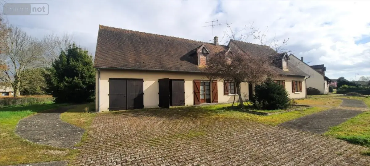 Maison a vendre Saint-Outrille 18310 Cher 18 130 m2 4 pièces 172000 euros 021/1483 001
