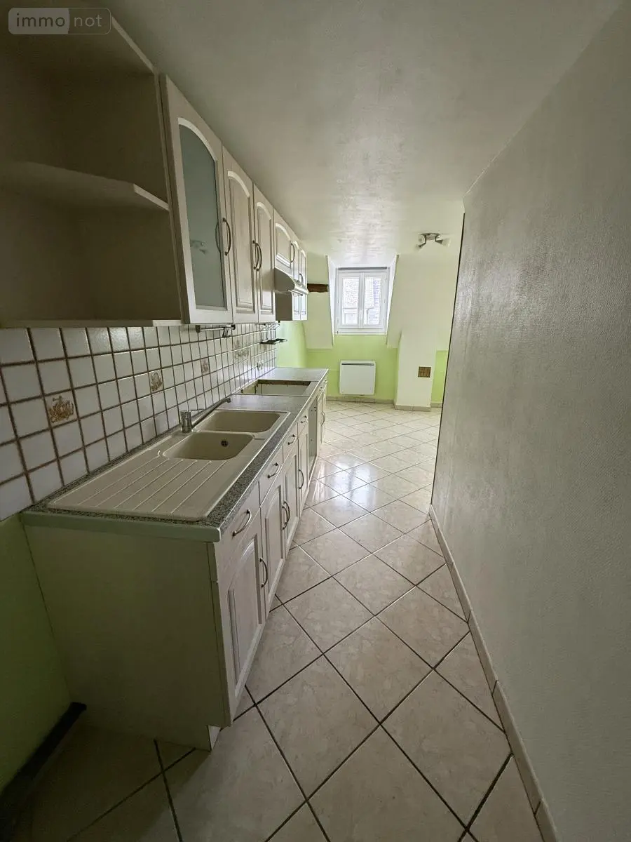 Location appartement Avranches 50300 Manche 50 51 m2 3 pièces 500 euros 50020-L178 001