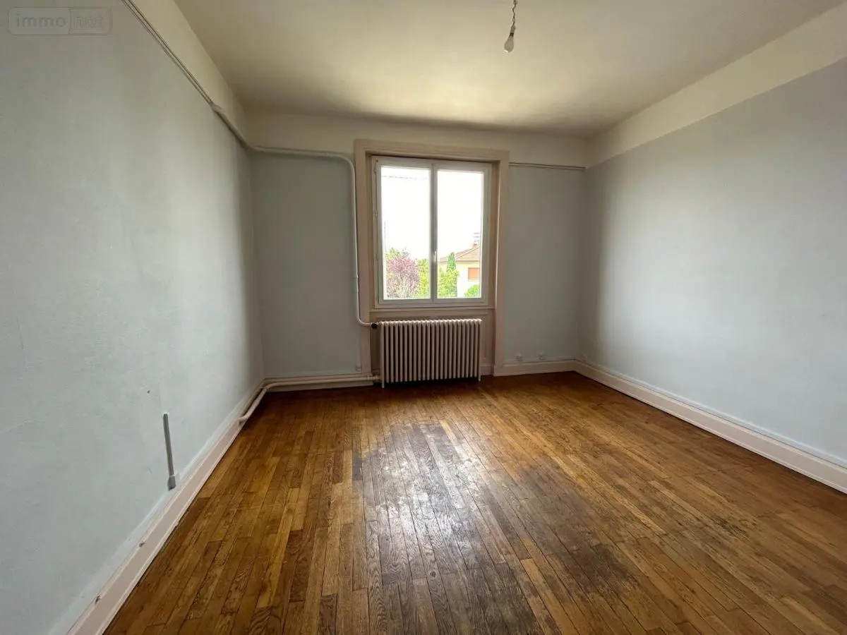 Location appartement Saint-Denis-lès-Bourg 01000 Ain 01 79 m2 3 pièces 600 euros 01065-L427 001