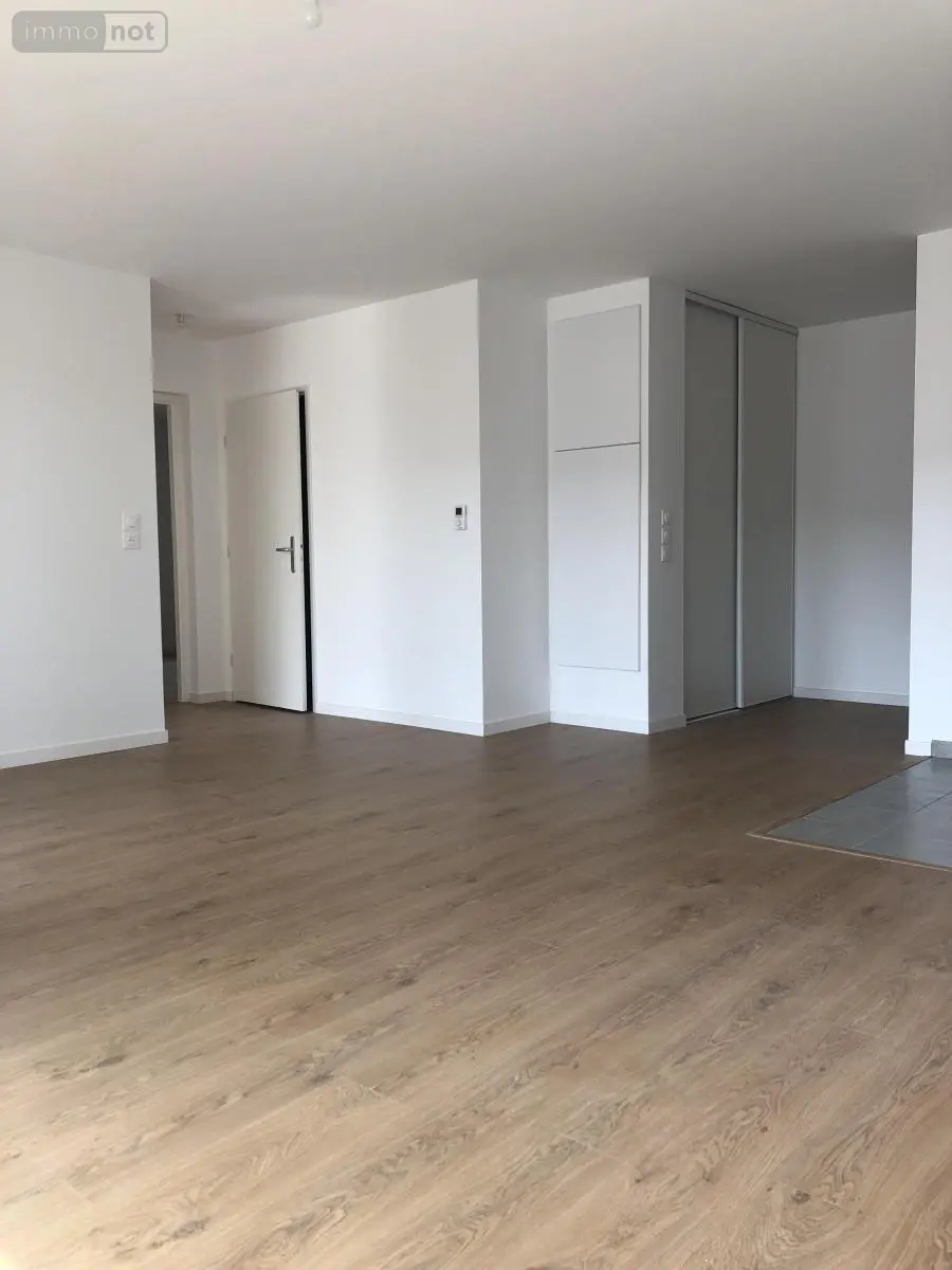 Location appartement Amiens 80000 Somme 80 73 m2 3 pièces 1015 euros 80011-L989 001